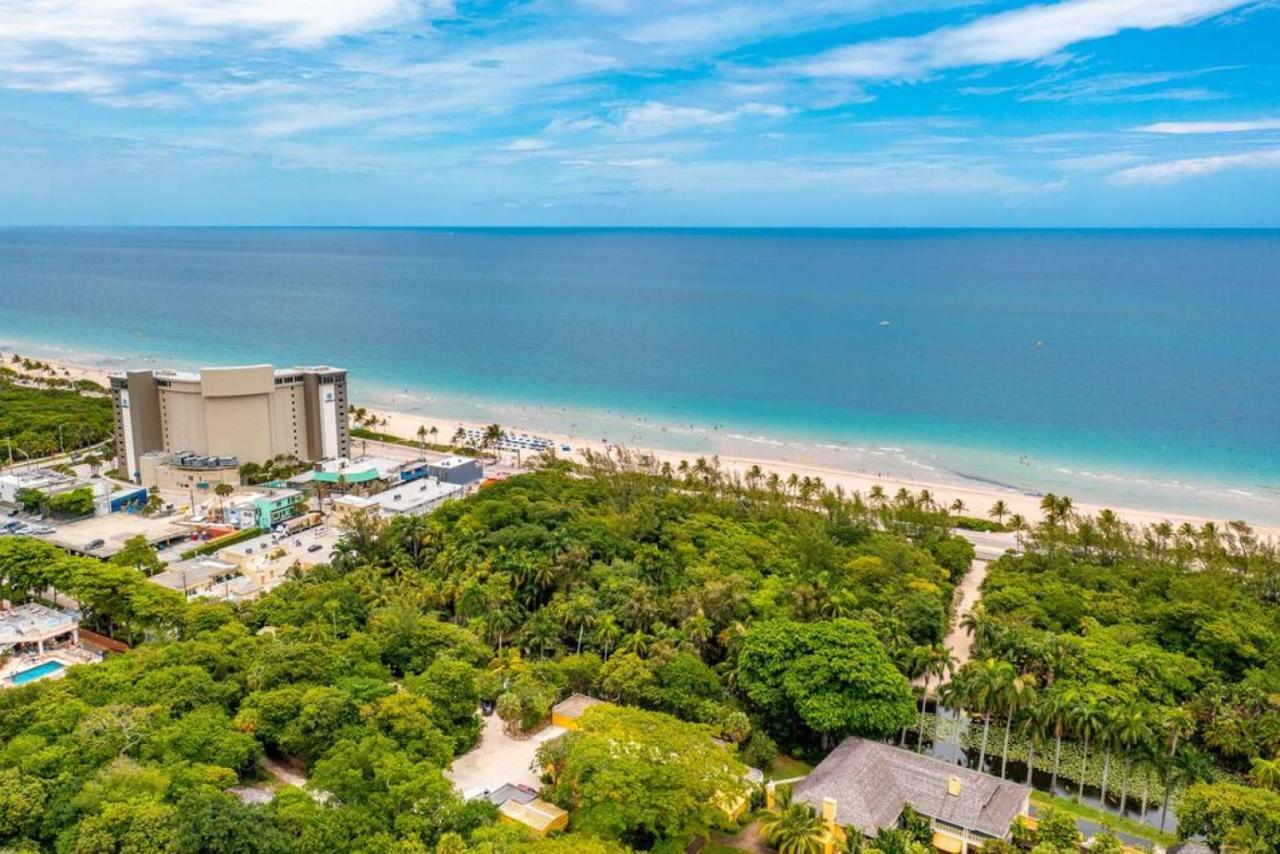 The Purple Pelican Beachfront With Ocean Balcony Unit 3 Fort Lauderdale Exterior photo