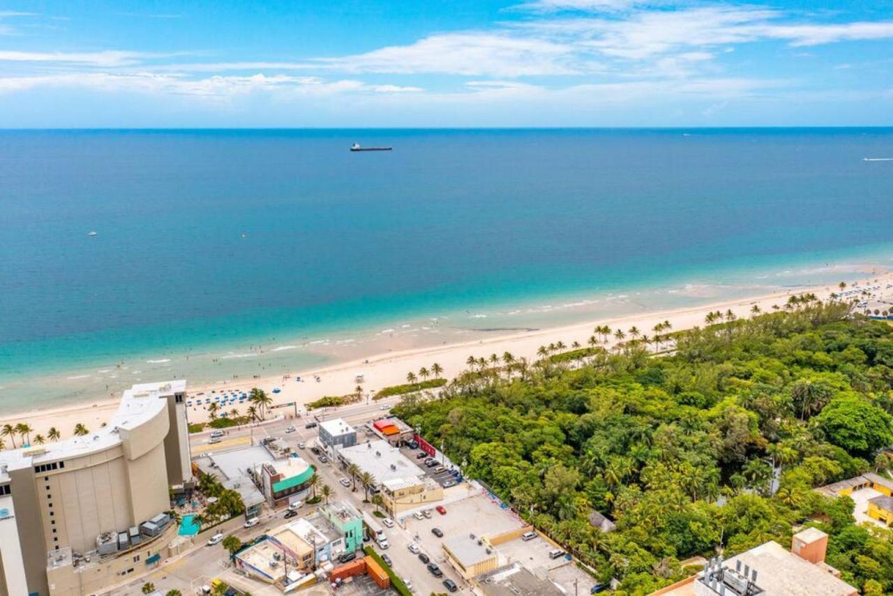 The Purple Pelican Beachfront With Ocean Balcony Unit 3 Fort Lauderdale Exterior photo