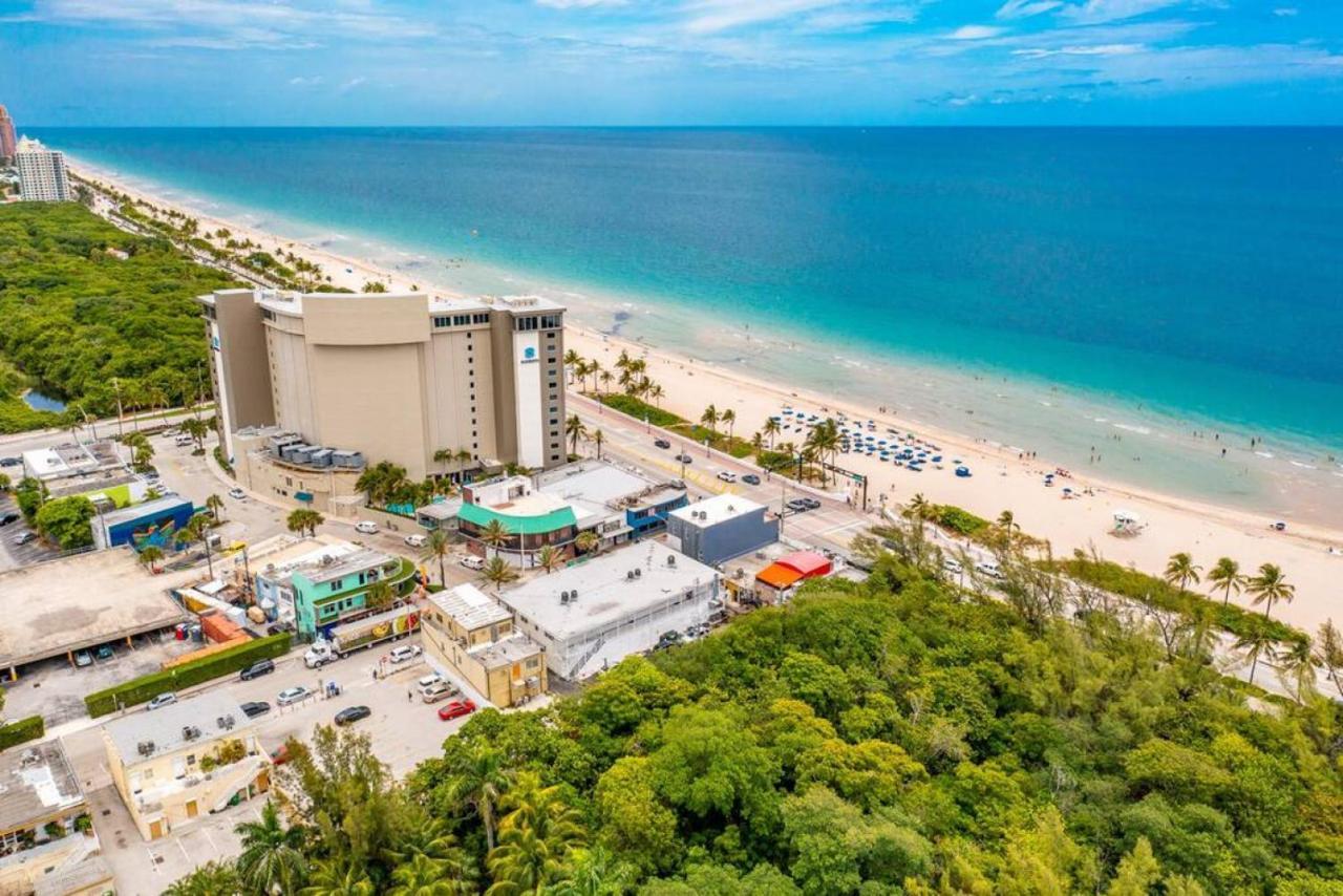 The Purple Pelican Beachfront With Ocean Balcony Unit 3 Fort Lauderdale Exterior photo